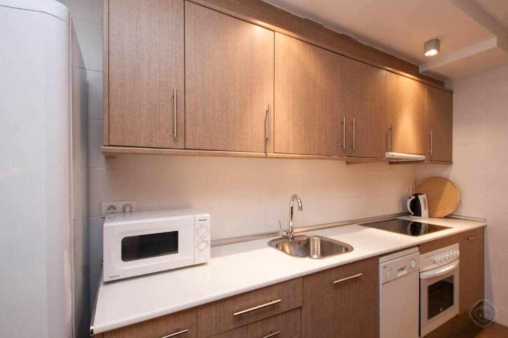 Port VII Apt Centrico Acogedor W Balcon 23 Barcelona Buitenkant foto